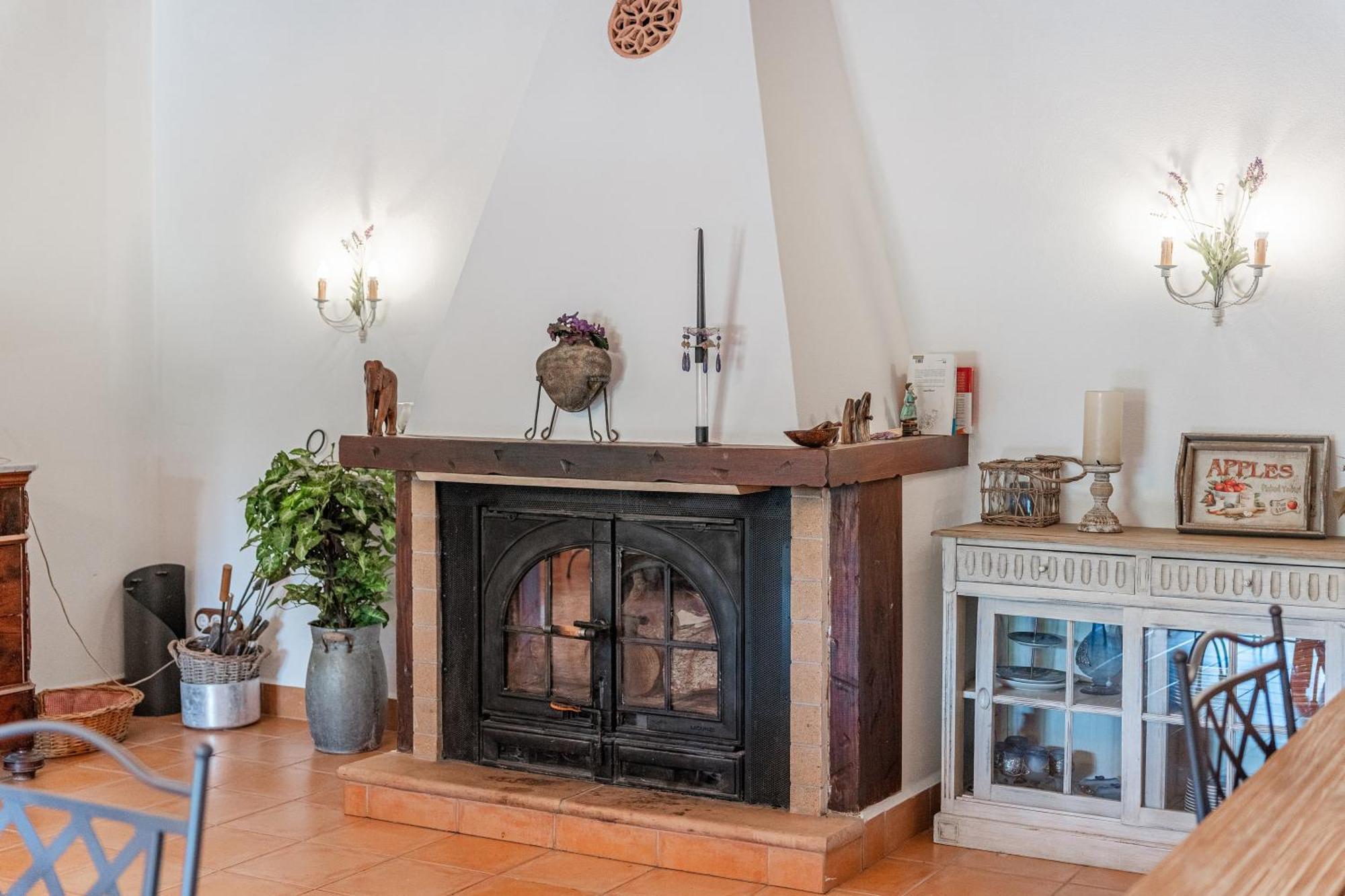 Son French Villa Алгайда Екстериор снимка