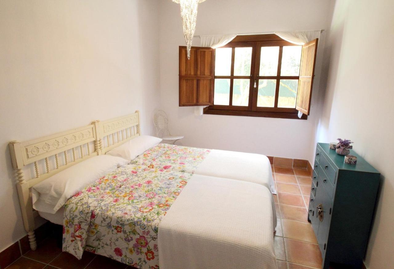 Son French Villa Алгайда Екстериор снимка