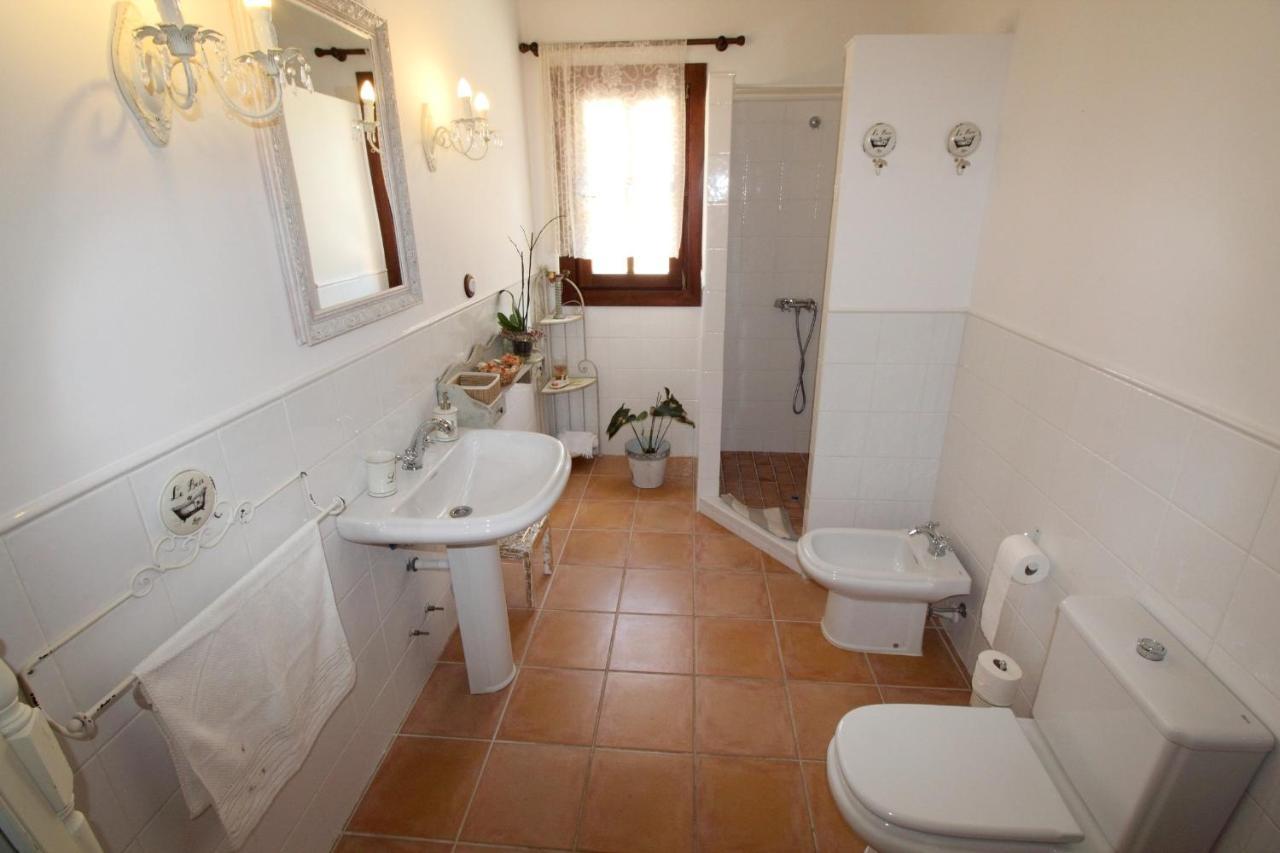 Son French Villa Алгайда Екстериор снимка